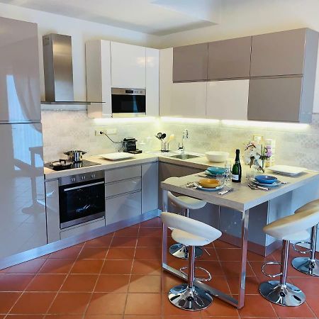 Appartamento Nice Forte dei Marmi Querceta Exterior foto