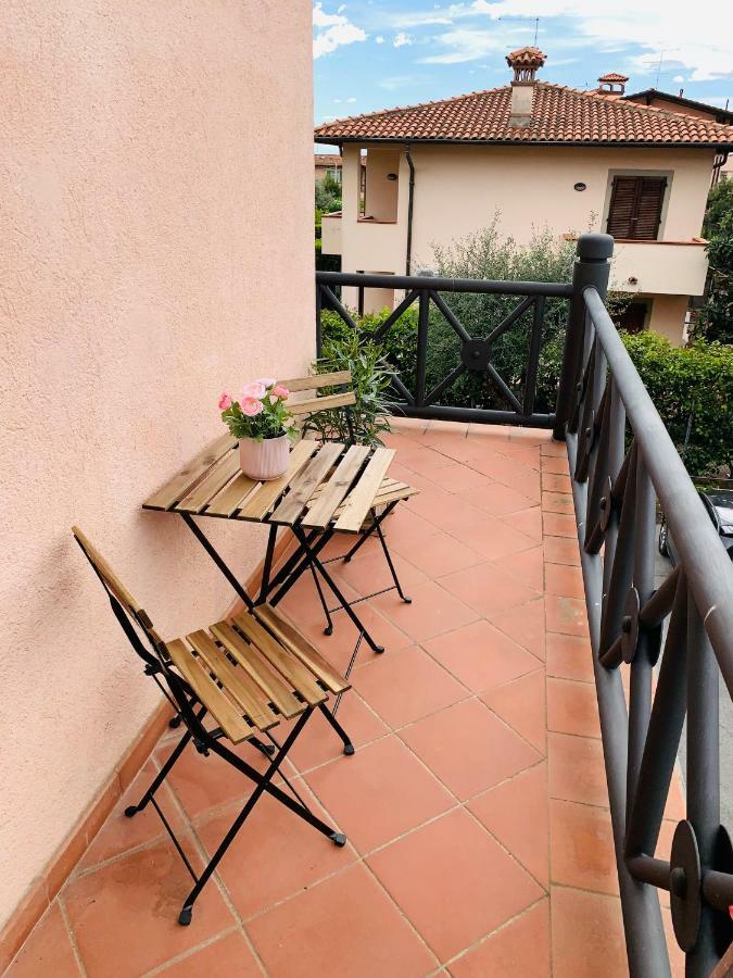 Appartamento Nice Forte dei Marmi Querceta Exterior foto